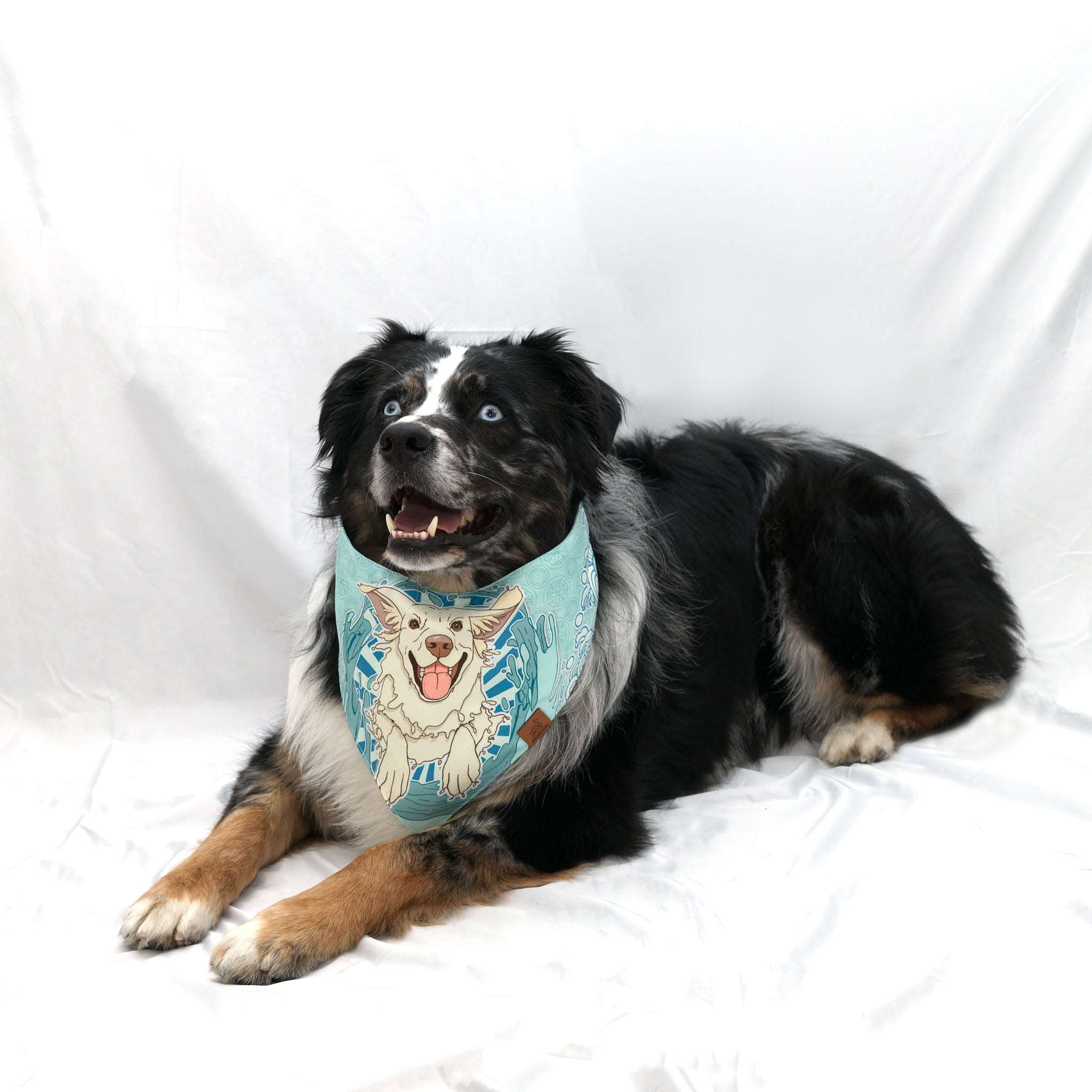 MemoCool Pet - Doggo Ride the Wave Pet Bandana - V-shape for perfect fit - Sherpard Dog