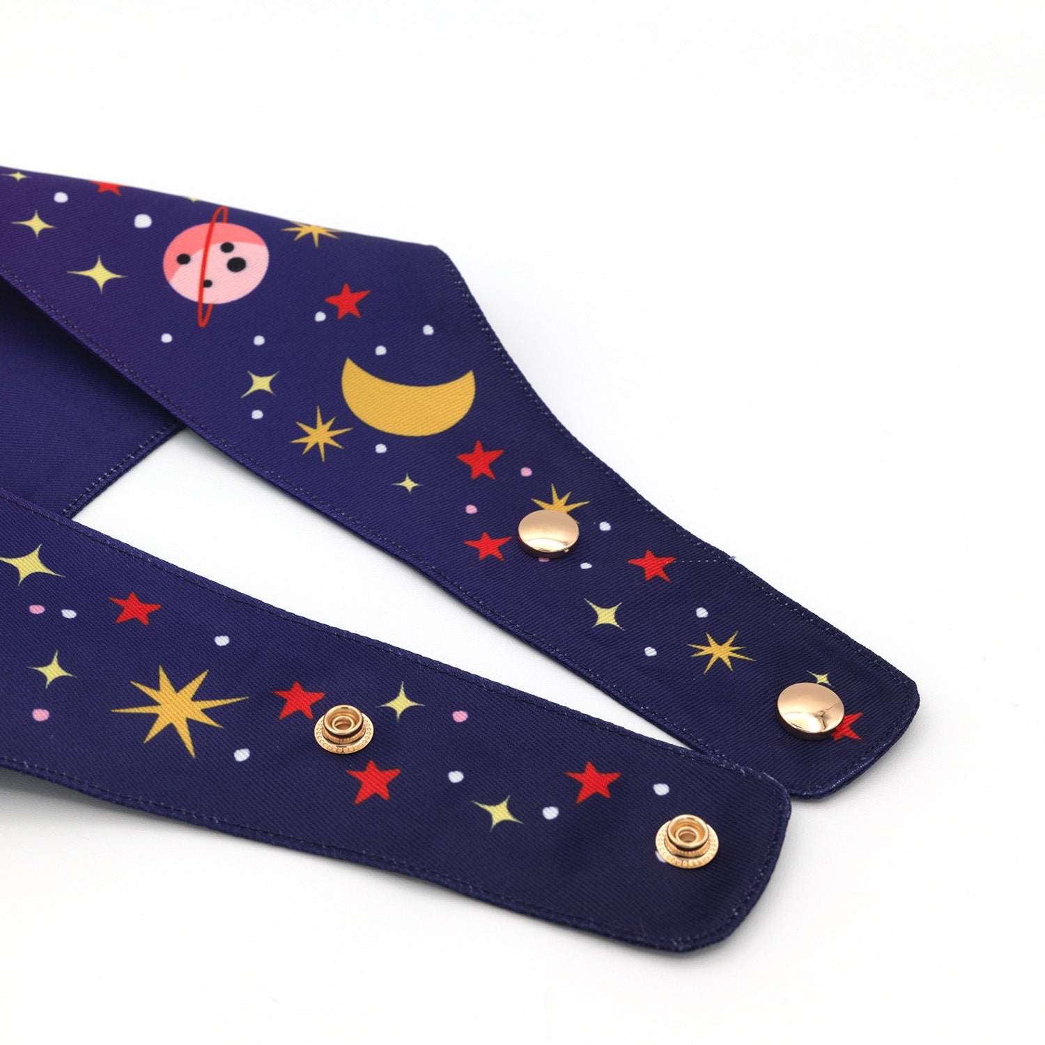 MemoCool - Kitten Astronaut Pet Bandana - Flexible and Easy Clip-on Design
